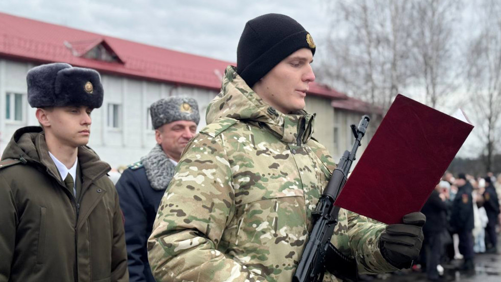 104 молодых бойца войсковой части 6713 принесли присягу на верность Родине и народу
