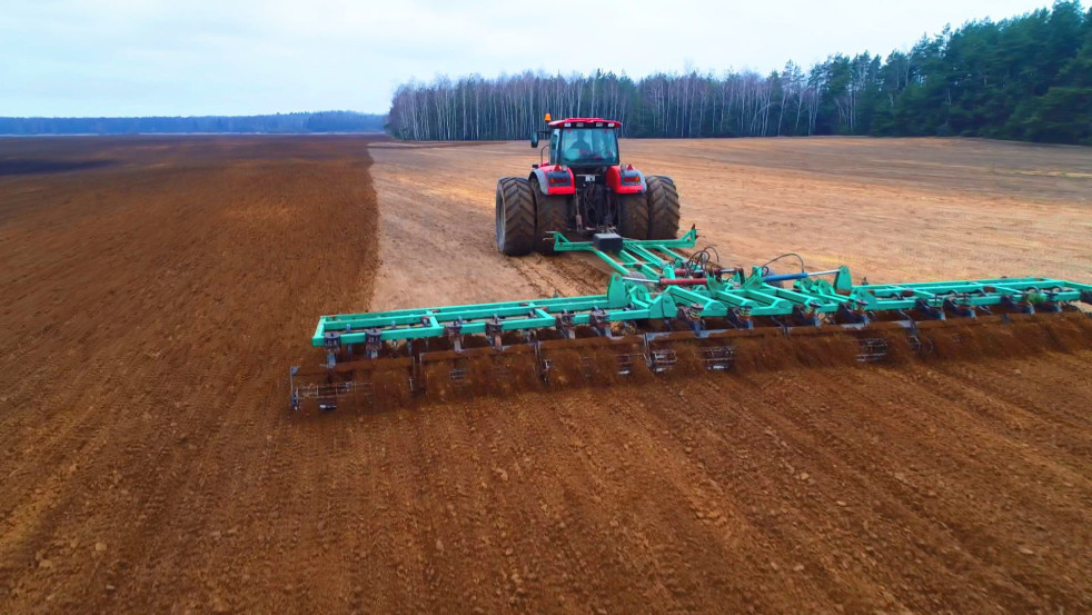 В Бобруйском районе дали старт весенней посевной в Могилёвской области
