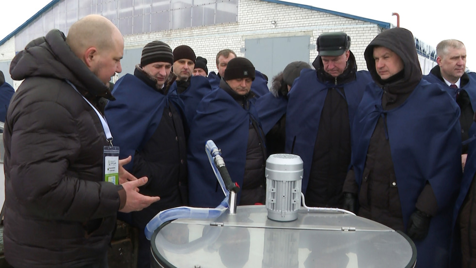 Животноводы страны собрались в Кировском районе на семинар по строительству профилакториев для телят