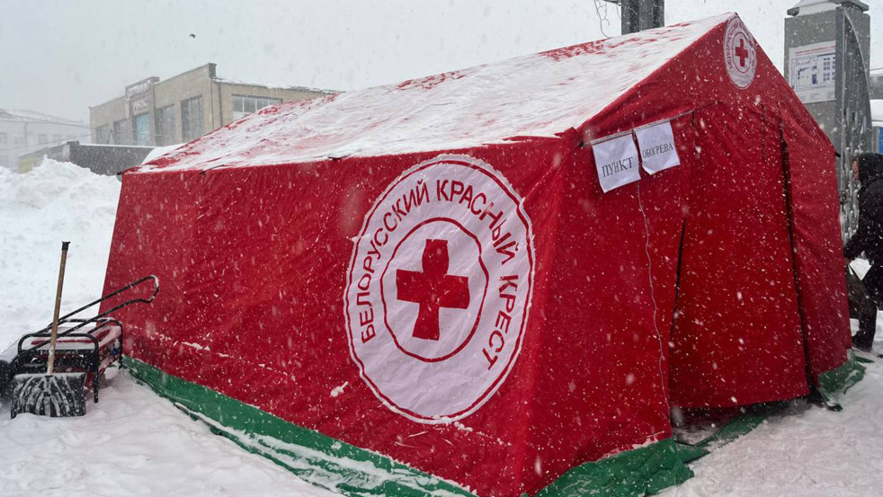 Пункты обогрева Красного Креста работают для жителей Могилёвщины в условиях сильного снегопада