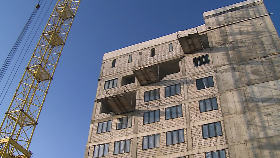 В Бобруйске на территории городской больницы скорой медицинской помощи имени В. О. Морзона строят новый хирургический корпус