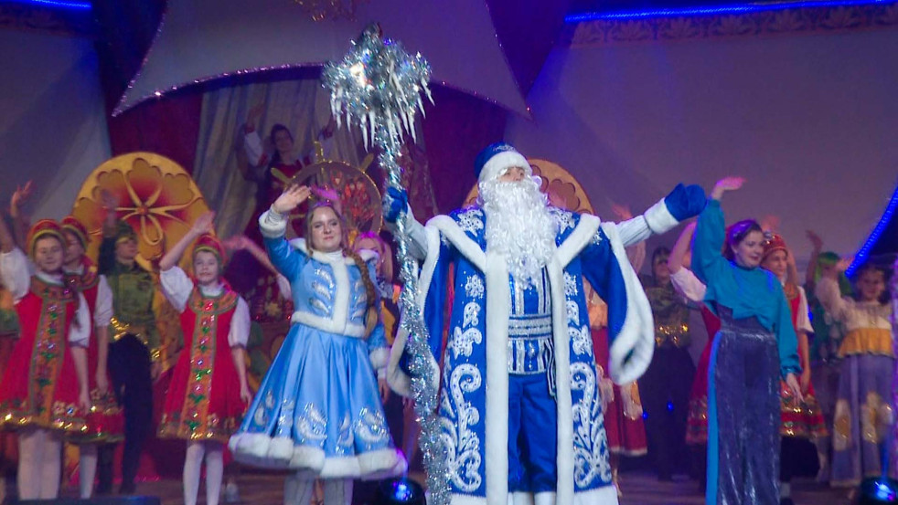 Мюзикл «Летучий корабль» показывают в предновогодние дни в Могилёвском областном центре творчества