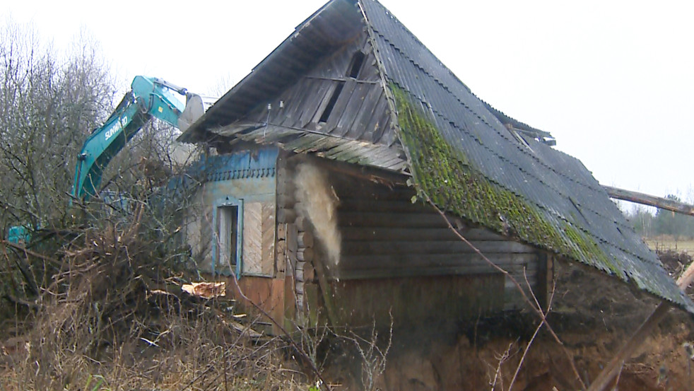 Более 700 пустующих домов снесли в сельской местности в Могилёвской области в этом году