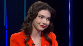 Человек, который уже 25 лет будит зрителей — в чем секрет успеха? Откровенный разговор без суфлера!