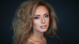 АКТРИСА, ПЕВИЦА, ФИЛАНТРОП — Евгения Короткевич