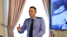 Советы о том, как балансировать между суровой буквой закона и внутренним миром