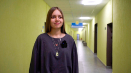 Самый читающий из Могилёва: Каролина Шацкая победила в престижном челлендже видеороликов и получила награду из рук министра информации Республики Беларусь Марата Маркова