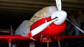 Знаменитый ЯК-50 лётчицы-аса Валентины Яиковой. Именно на нём тренер сборной БССР несколько раз становилась абсолютной чемпионкой мира