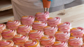 Разноцветный, в шоколаде, с кокосовой стружкой...
Самый вкусный ПП-продукт — ЗЕФИР!